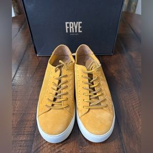 Frye Lena Perf Low Lace Size 7 - NIB - Sunflower